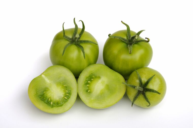 como hacer madurar los tomates verdes