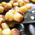 Patatas de cerveza fritas receta rustica sabrosa y acogedora 5