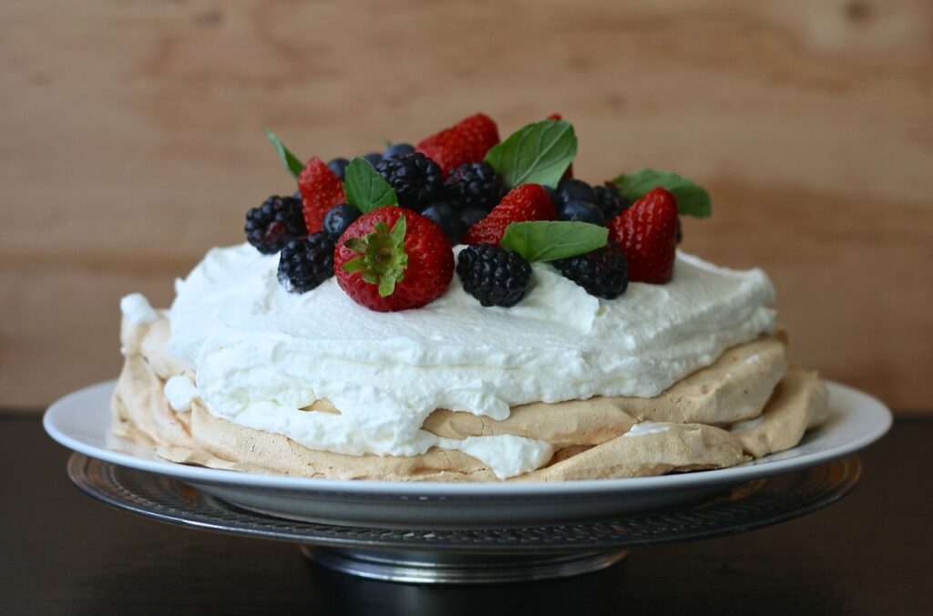 pavlova de fresa 2