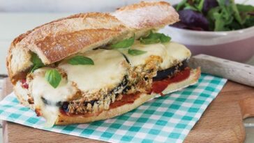 sándwich de berenjena a la parmesana