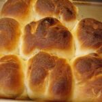 dinner rolls