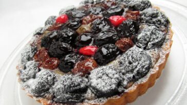 torta uvas negras