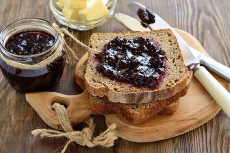 Mermelada de grosellas: receta sencilla y genuina de otoño