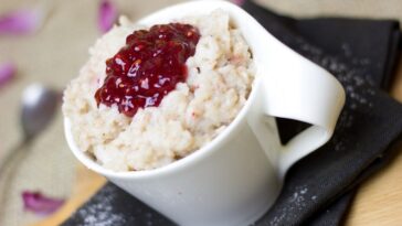 Arroz con leche con higos y miel: ligero y cremoso para la merienda