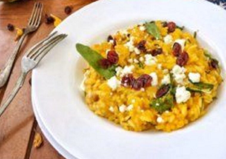 risotto con arandanos calabaza y queso gorgonzola