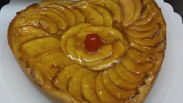 Tarta de corazón de manzana: postre para cualquier ocasión