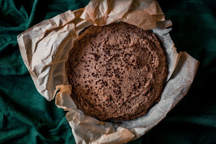 torta de harina de algarroba y chocolate