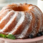 Plumcake con nata: un pastel suave, delicado y acogedor