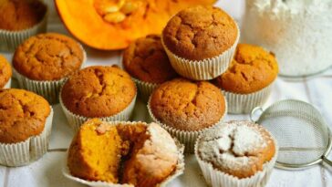 Muffins de calabaza con relleno cremoso: delicias suaves y atractivas