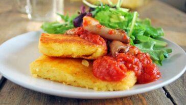 tarta de polenta con setas