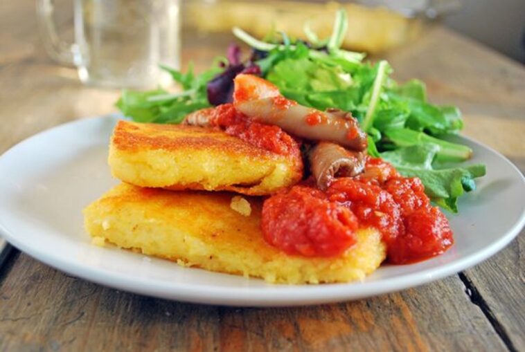 tarta de polenta con setas