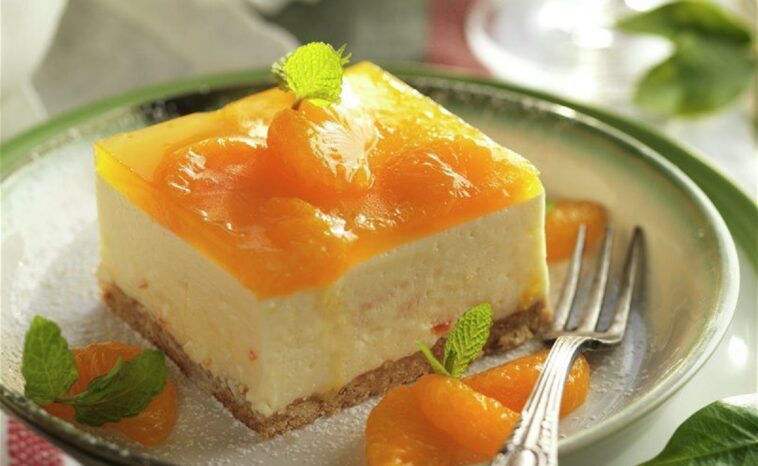 Tarta de mandarina al revés: un postre refinado y acogedor