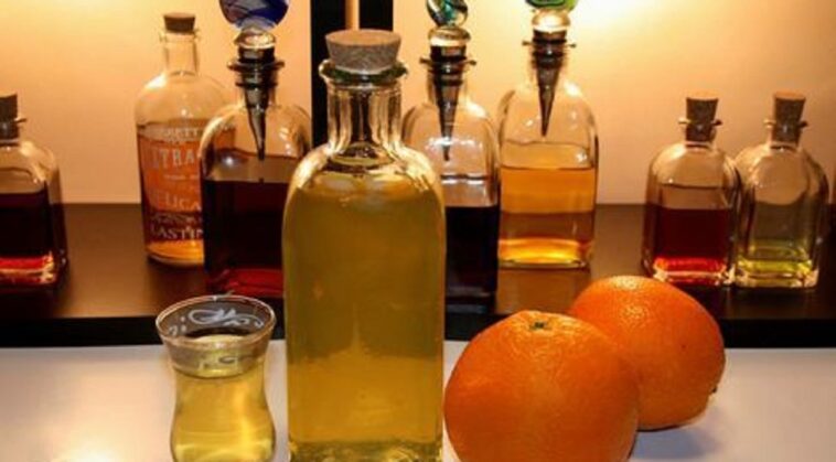 Licor de naranja y cardamomo: paso a paso