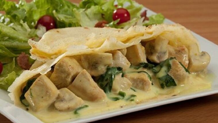 Crepes con champiñon y queso provolone picante