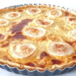 Quiche con peras, ricotta y naranja: receta de un postre cremoso y envolvente