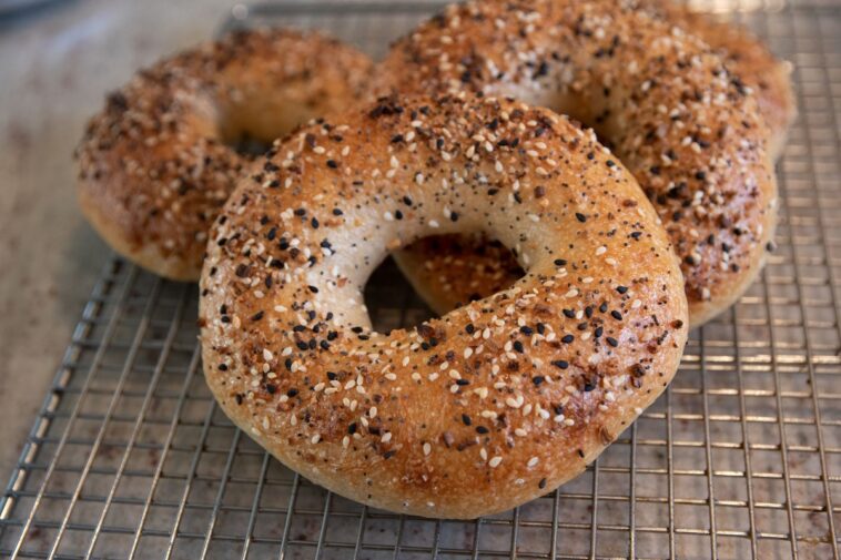 Rosquillas saladas rápidas: muy sencillas, ricas y sabrosas