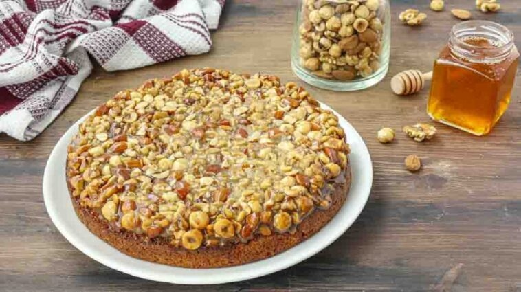 Tarta al revés con crujiente: la receta fácil de Benedetta