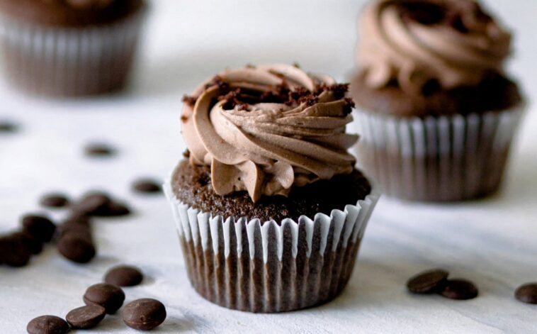 cupcakes de chocolate