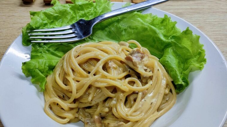 pasta con alcachofas